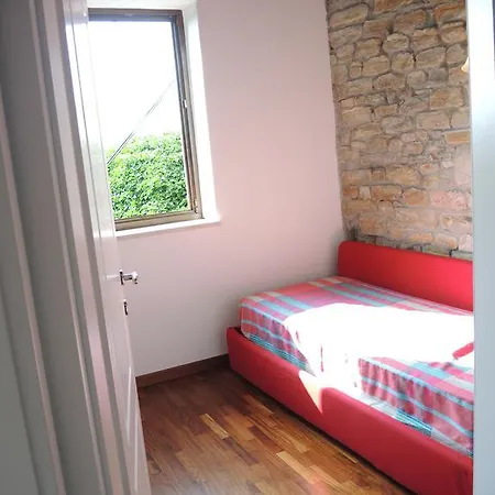 Comis Mp Apartment *